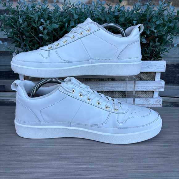 Vionic Elise Women's Lace-Up Casual Sneakers - Picture 6 of 11